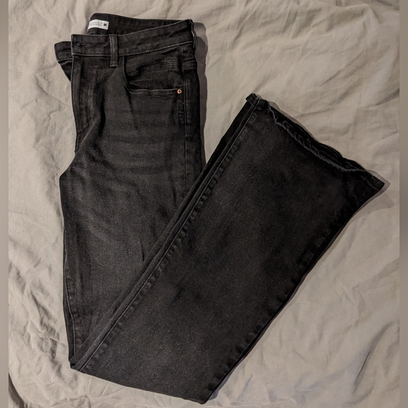 Zara flare jeans, size 10, black, denim - Picture 1 of 3